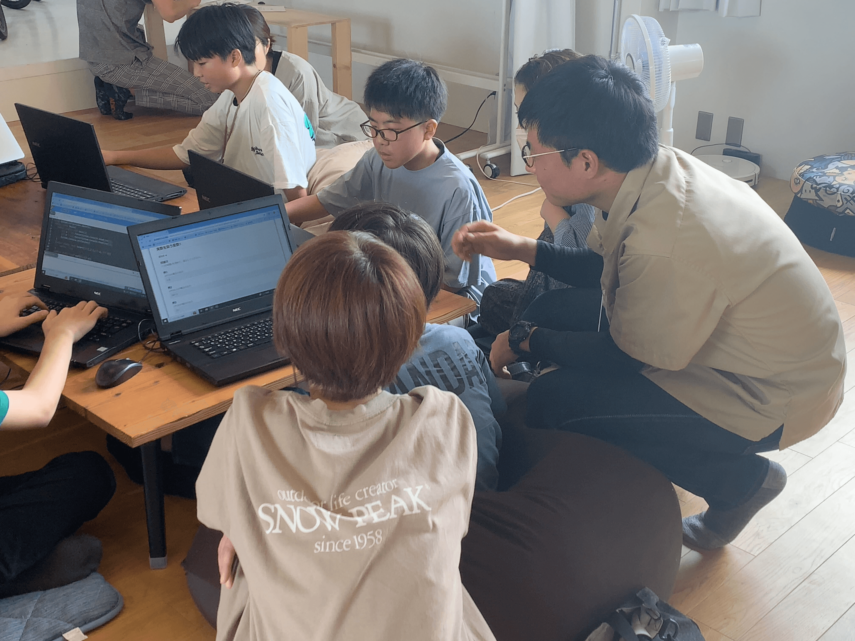 質問対応の様子